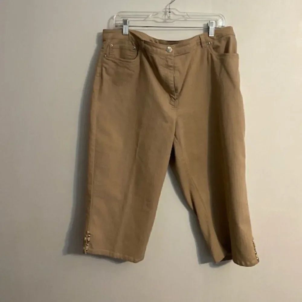 Ruby Red Khaki 5 pockets capris with embellishment on leg , size 16